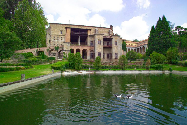 Concierto de la Masa Coral de Almadén en el Monasterio de Yuste